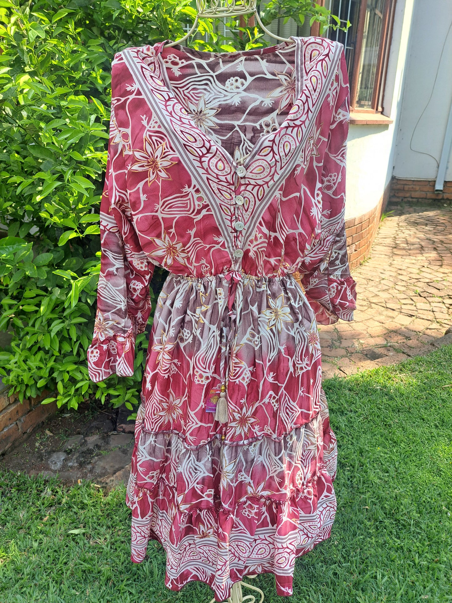 Ruby Scalloped Shimmer