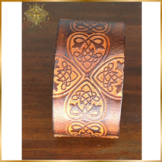 Leather Cuff / Bracelet Celtic Heart Flower