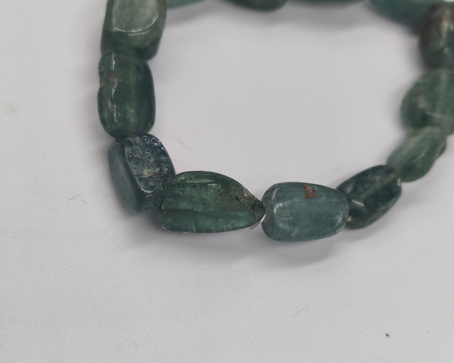 Rare Green Kyanitte