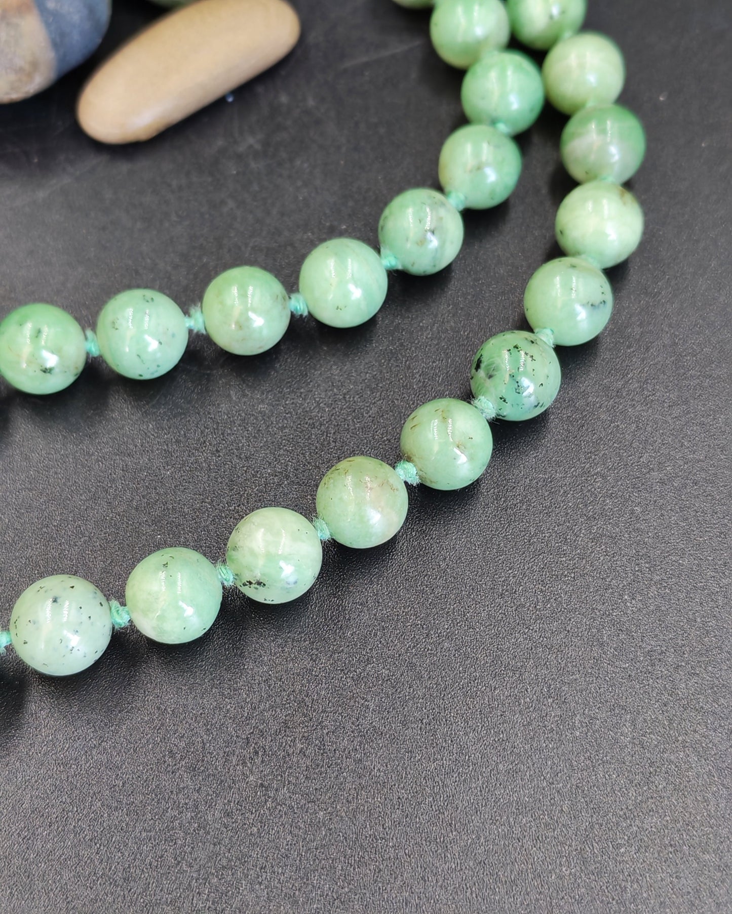 Natural Jade Polished Round Bead Long Necklace