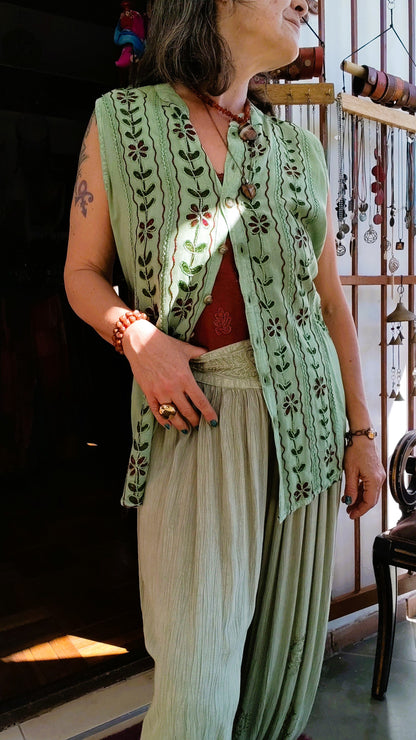 Lime Embroidered Cuffed Pants – Crushed Viscose