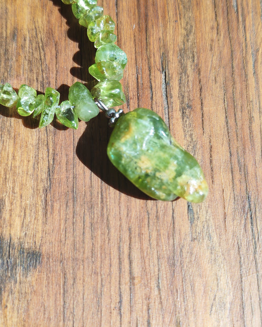 Natural Peridot Chip Necklace with Raw Stone Pendant