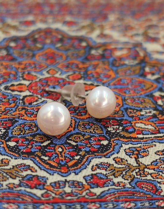 Freshwater Pearl Stud Earrings
