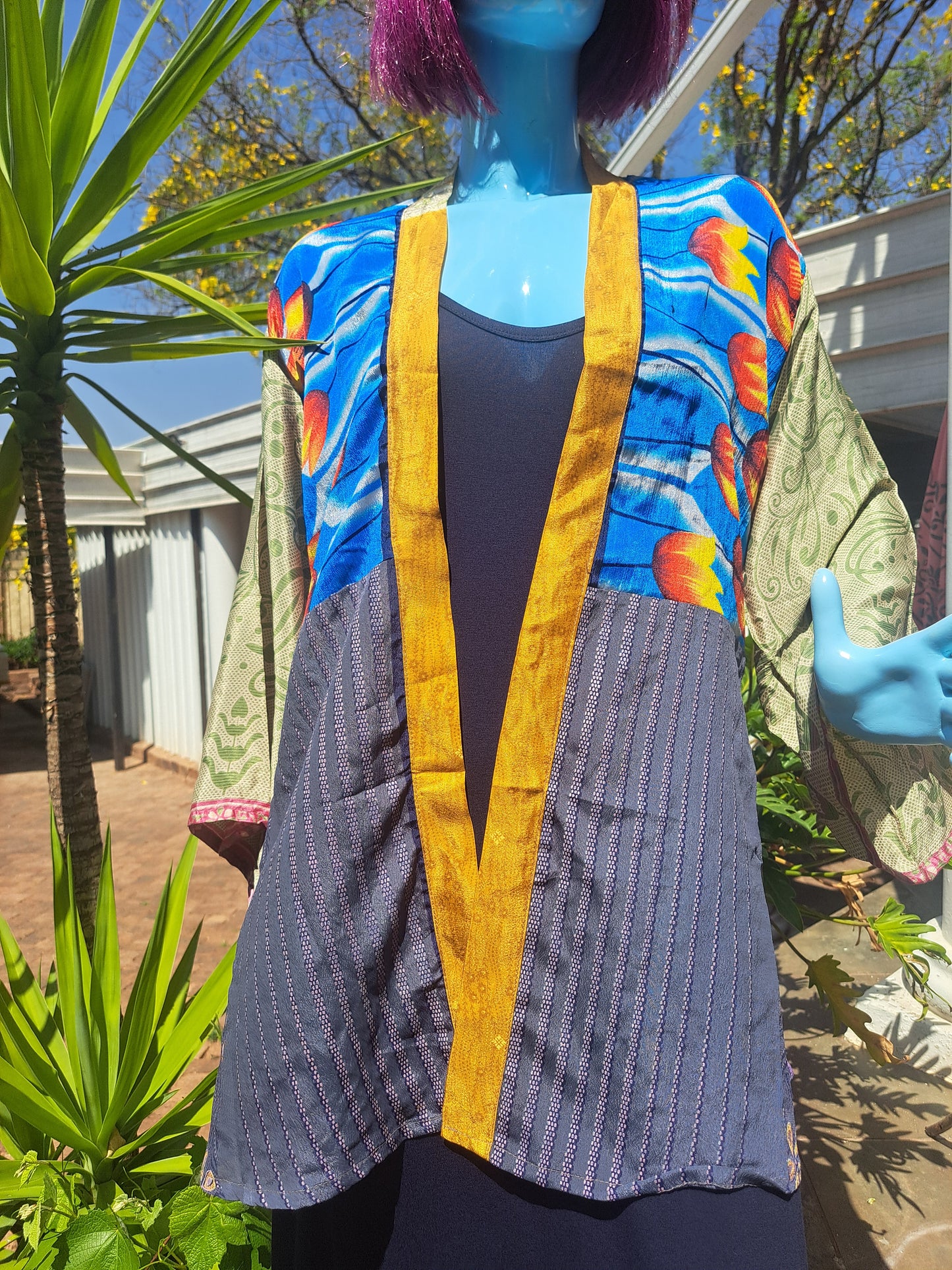 Tulips Kimono