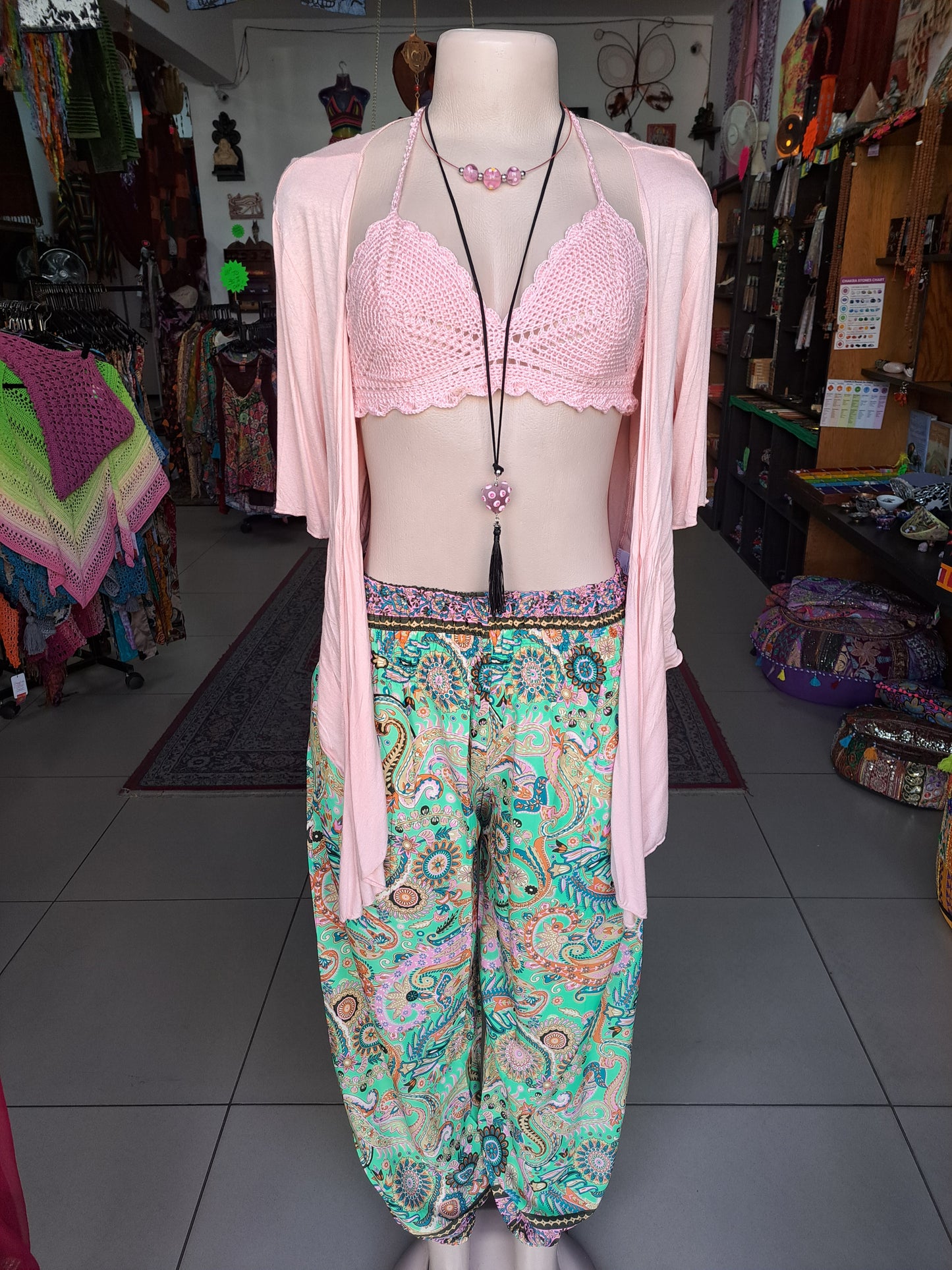 Pink Scalloped Crochet Crop